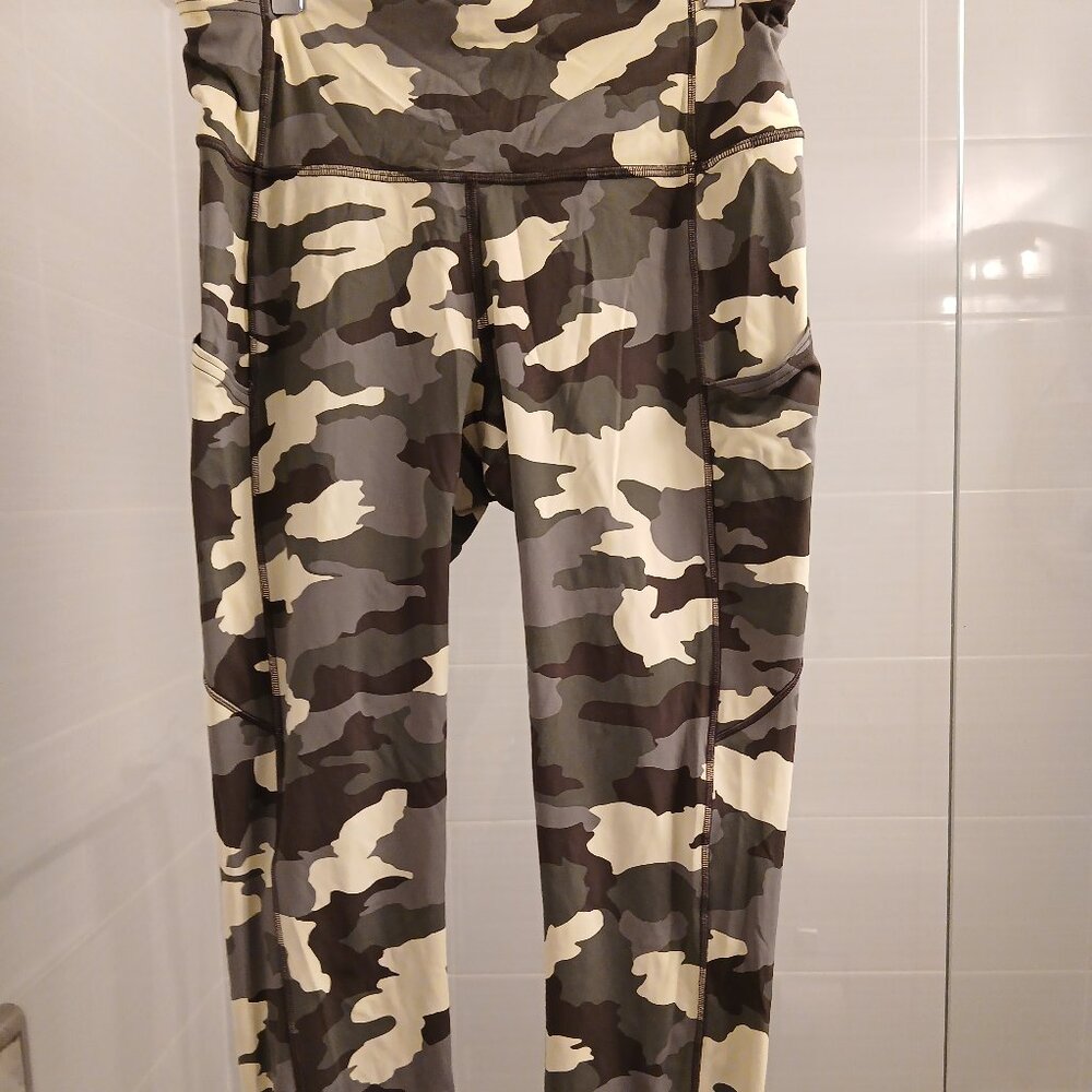 Lululemon Camouflage Leggings